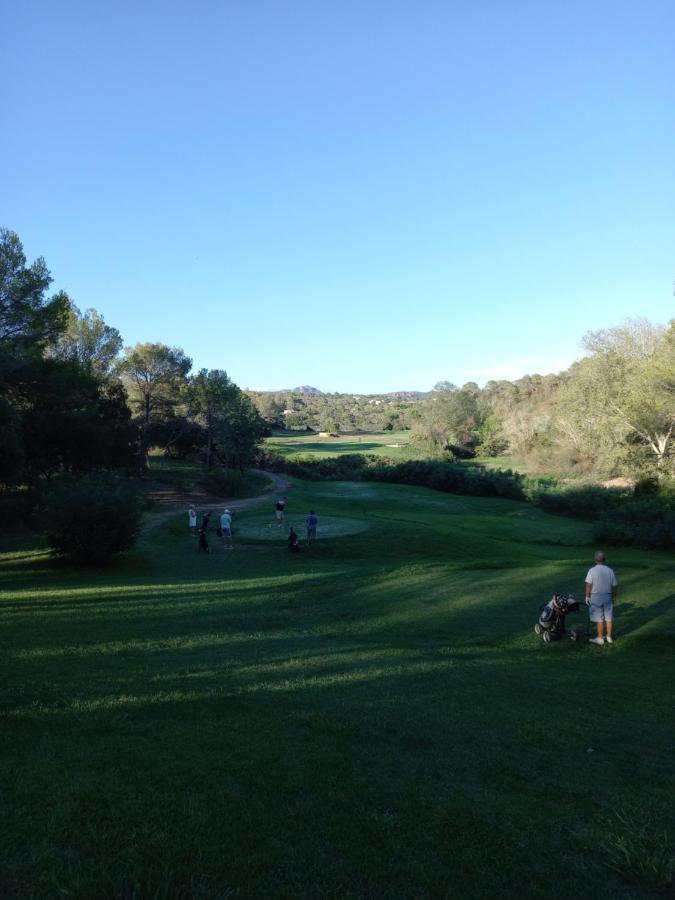 Les Hauts Du Golf Rez De Jardin Piscine Tennis Saint-Raphaël Екстериор снимка